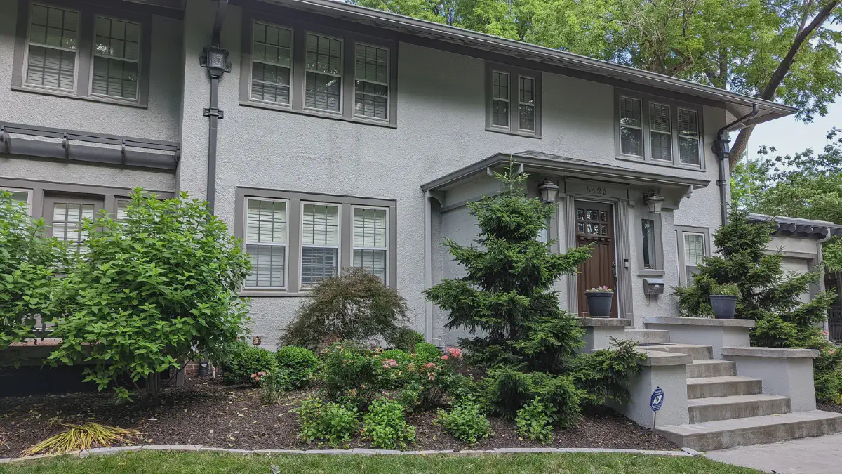 stucco paint gray house