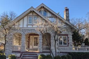 No Drips, No Drama | Book estimates online or 816-805-4515